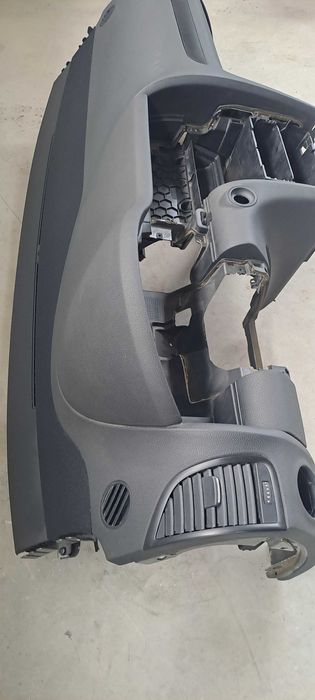 Арматурно табло Audi Q7 2012г.