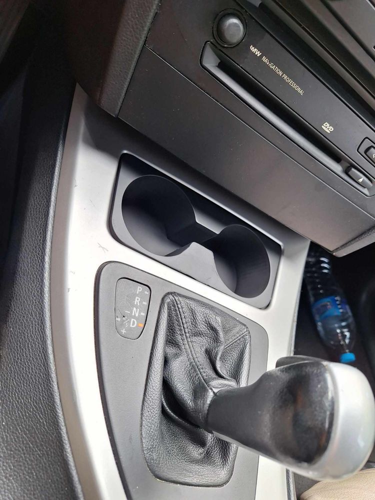 Cupholder/Поставки за чаши за BMW e90/e91/e92..