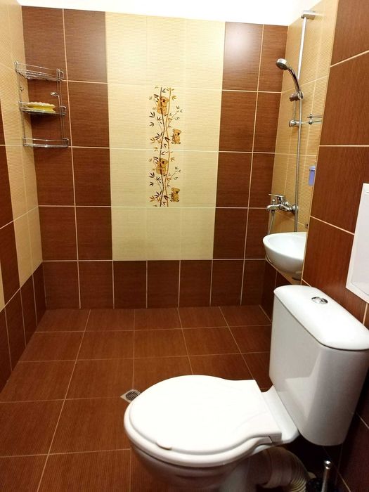 Дава се под наем Тристаен апартамент в София, Света Троица - 100 кв.м за 500 € - Снимка #4