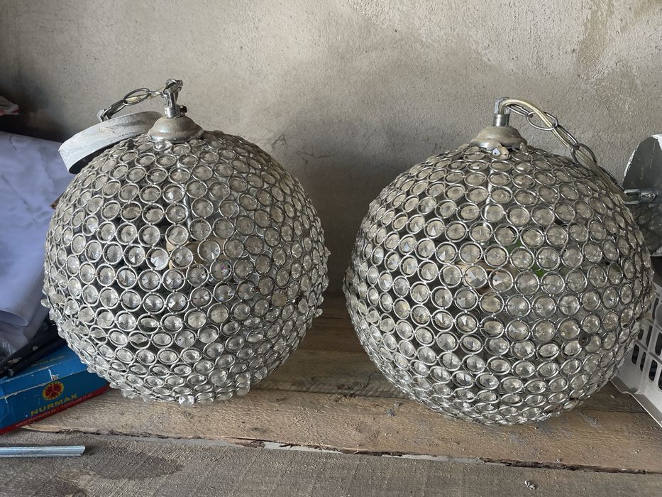 Продам люстры вместе)