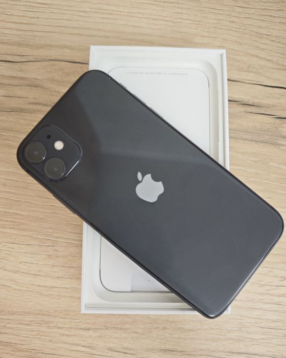 Продам iPhone 11 128гб