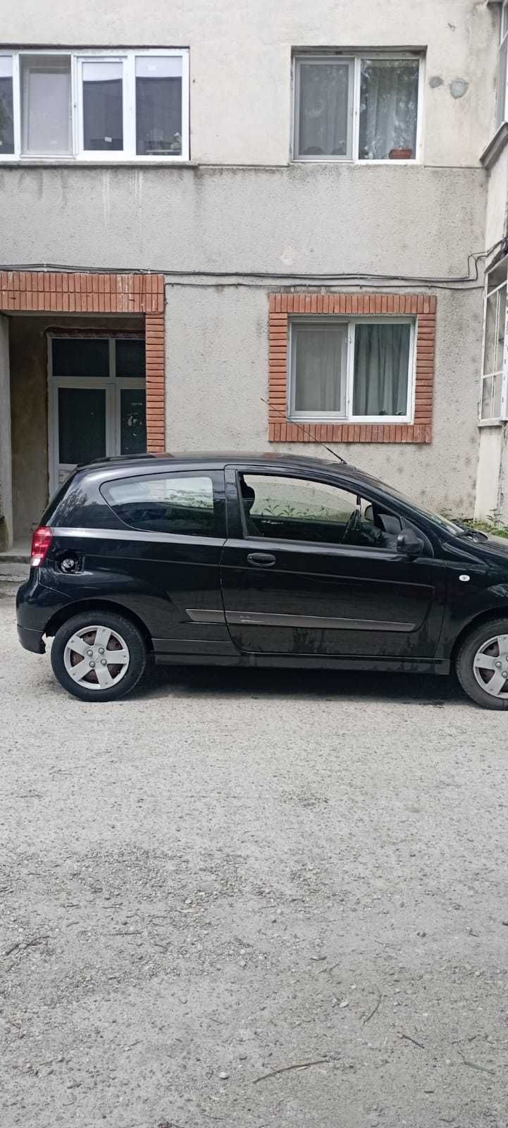 Masina e ca nouă unic proprietar, distribuție schimbata