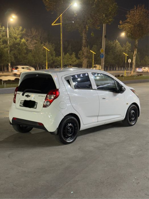 Spark 1.25L.  2012 yil. Avtomat. Metan.