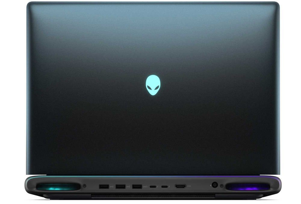 новый Alienware 16" Area-51 Ultra 9/ 32gb/ 1Tb / 5080