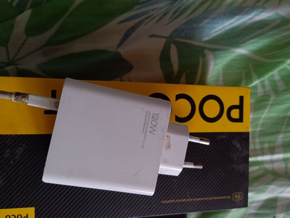 Продам Смартфон Poco F4 GT