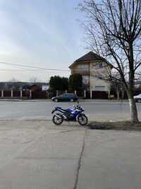 Motocicleta Honda cbr 125