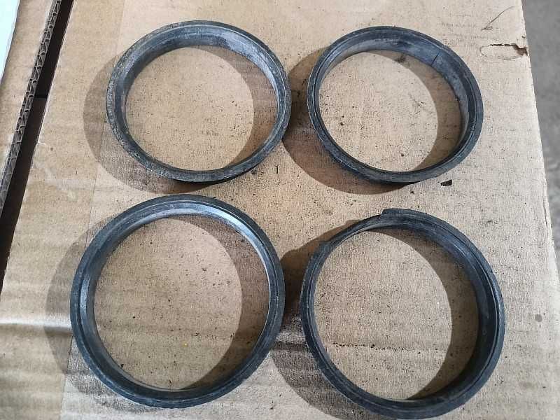 Продам пластмассовые центровочные кольца с 73.1 на 66.6 мм. 6000 тг.