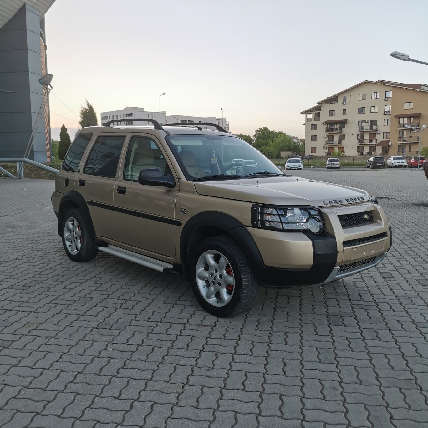 Vând Land Rover Freelander TD4 Original de  Europa