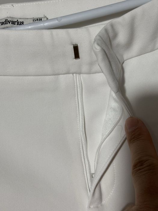Pantaloni Stradivarius 38