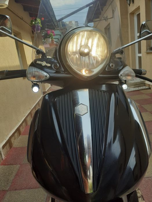 Piagiio Beverly 400