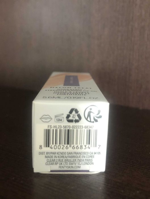 Fenty Beauty Treatz Hydrating + Strengthening Lip Oil