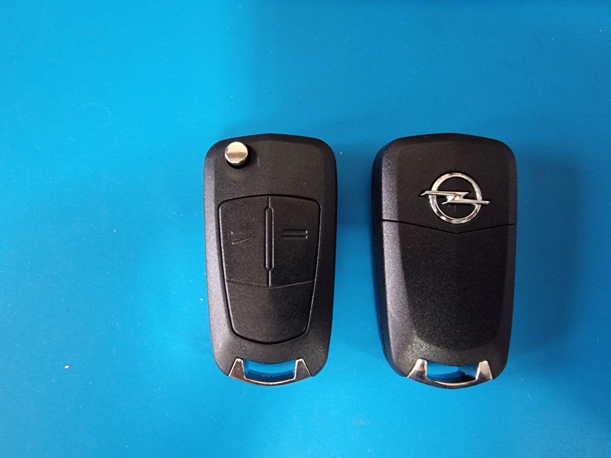 Kлючове Opel corsa D (2007-2014),сгъваем и не сгъваем ключ