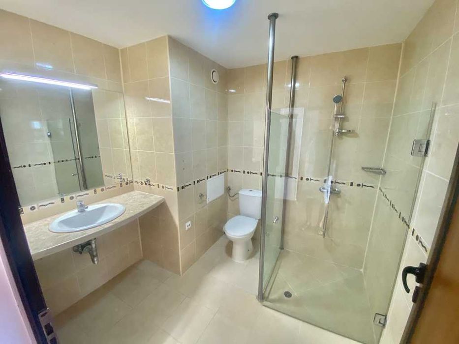 Продава се Двустаен апартамент в к.к. Елените - 100 кв.м за 1000 €/кв.м - Снимка #10