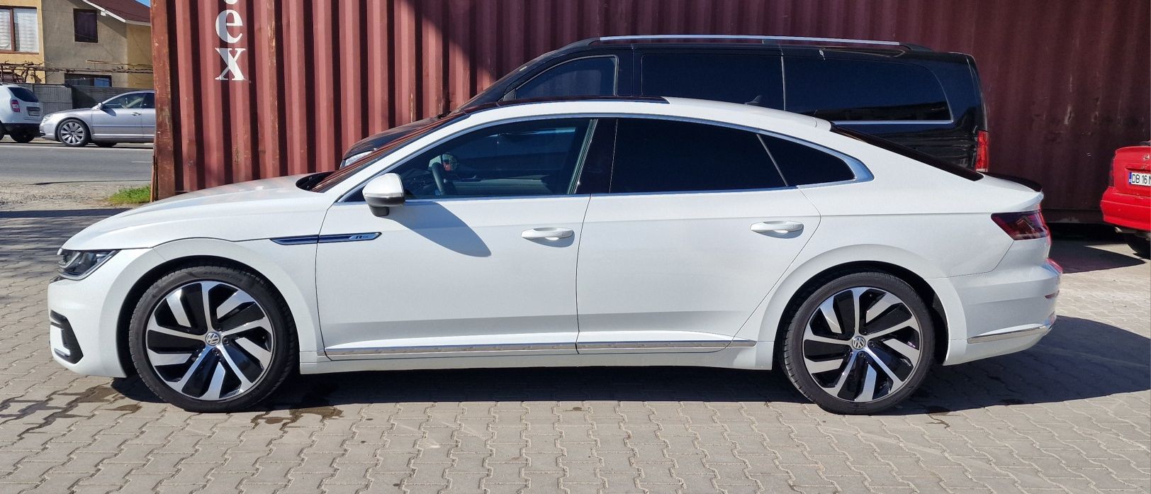 Volkswagen ARTEON R-LINE