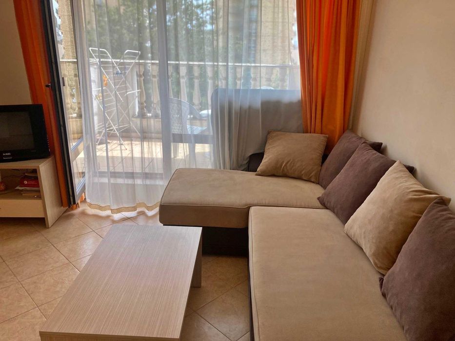 Продава се Двустаен апартамент в к.к. Слънчев бряг - 58 кв.м за 1164 €/кв.м - Снимка #2