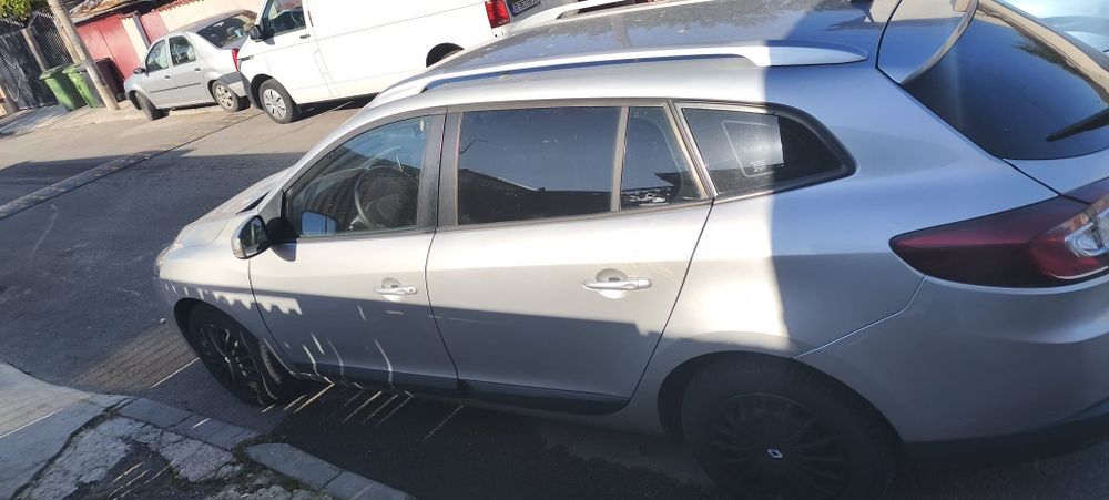 Vând sau schimb Renault Megane 3 break