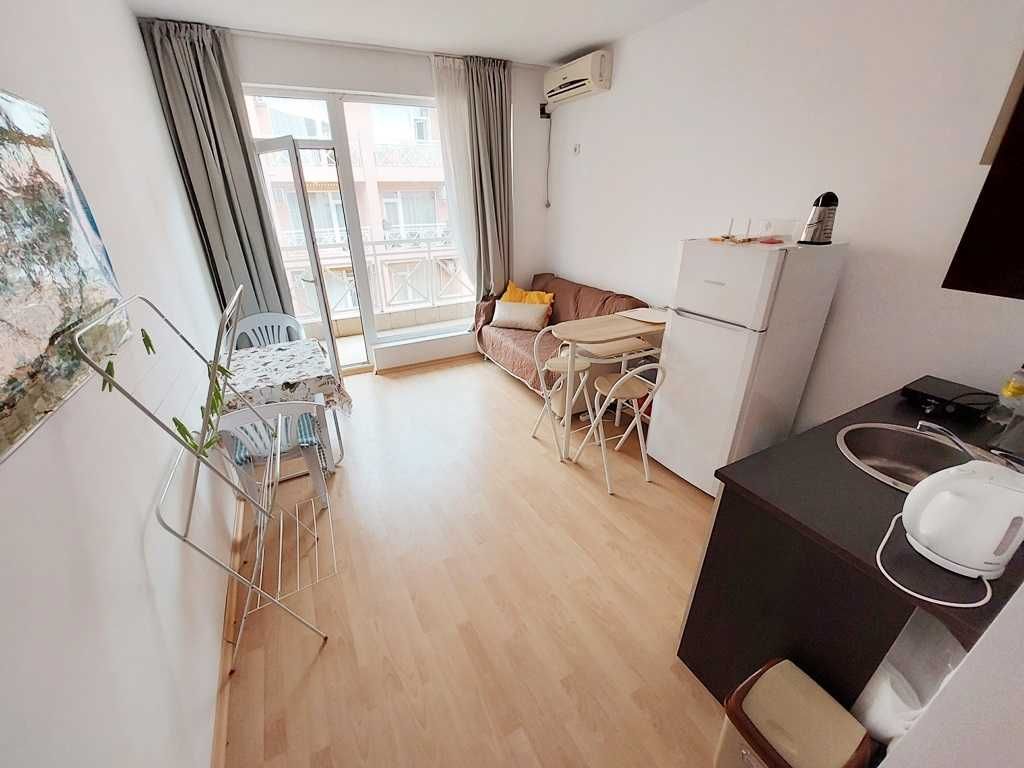Продава се Едностаен апартамент в к.к. Слънчев бряг - 28 кв.м за 983 €/кв.м - Снимка #3