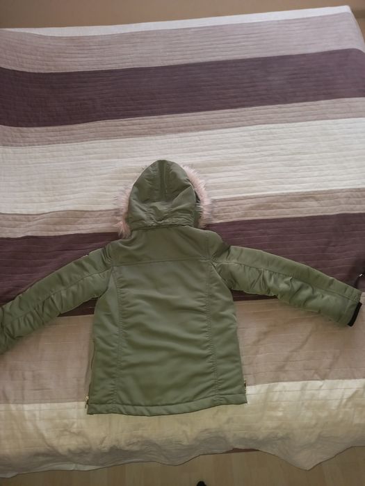 Нова парка H&M за момиче- 140см