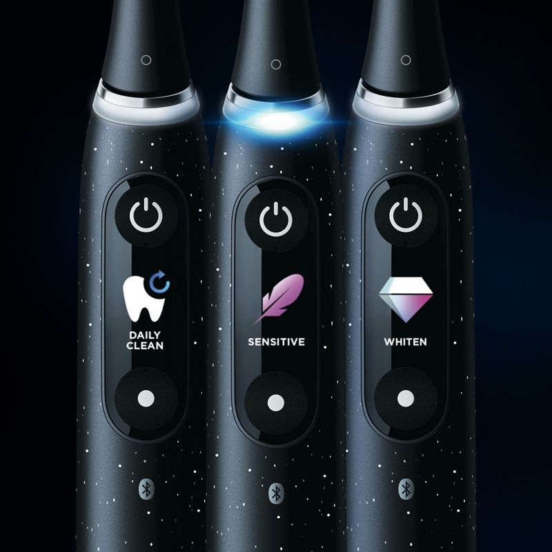 Професионално и персонализирано миене Oral-B iO™ 10- най-висок клас