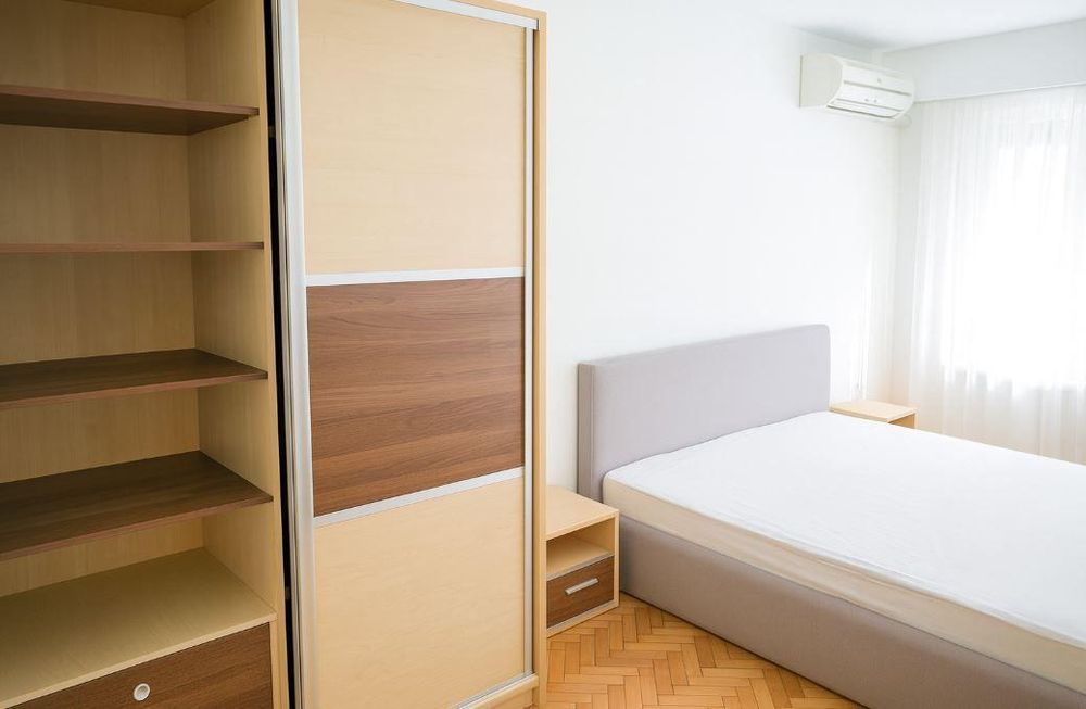 Дава се под наем Четиристаен апартамент в Варна, Чайка - 109 кв.м за 650 € - Снимка #4