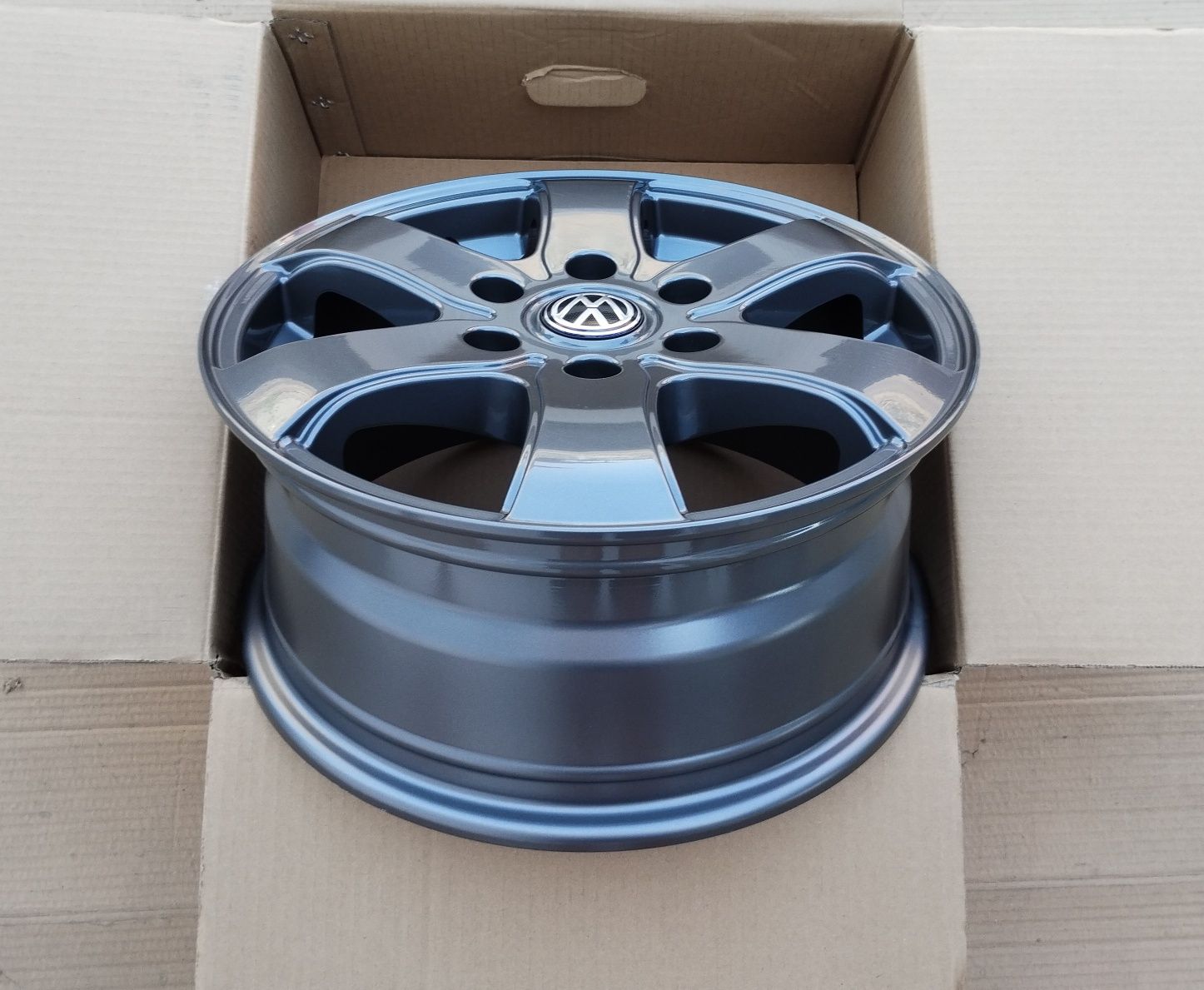 Jante 16 VW Crafter de greutate 1450 kg Prindere 6 x 130 butuc 84 mm