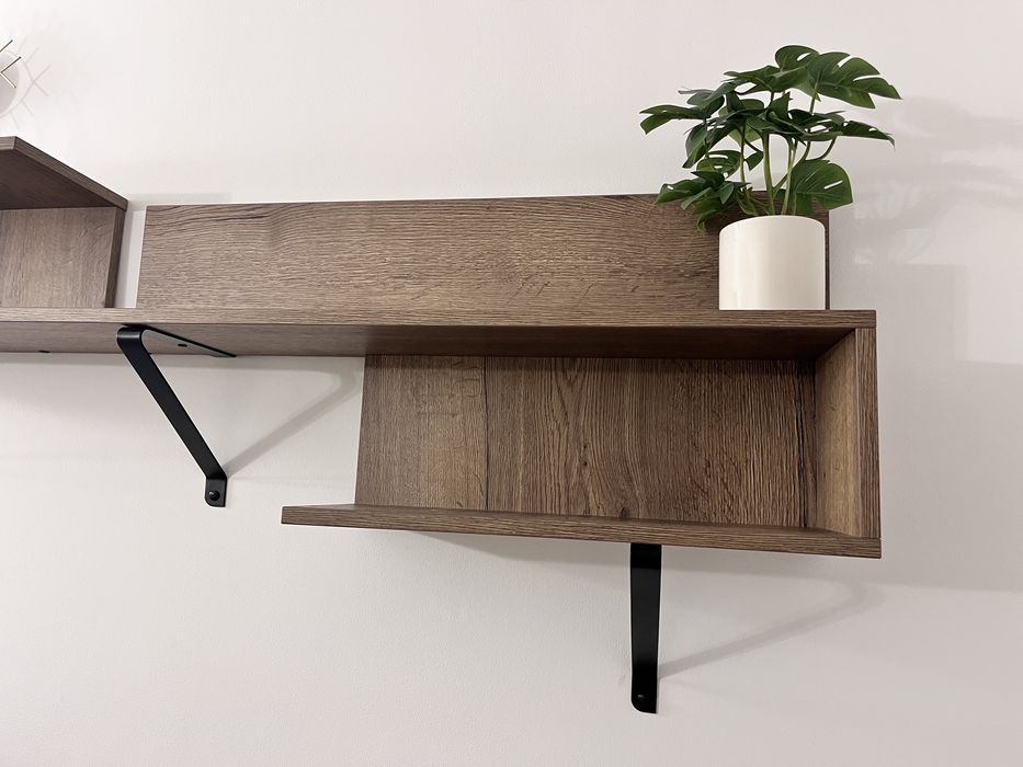 Rafturi MDF - stare impecabila