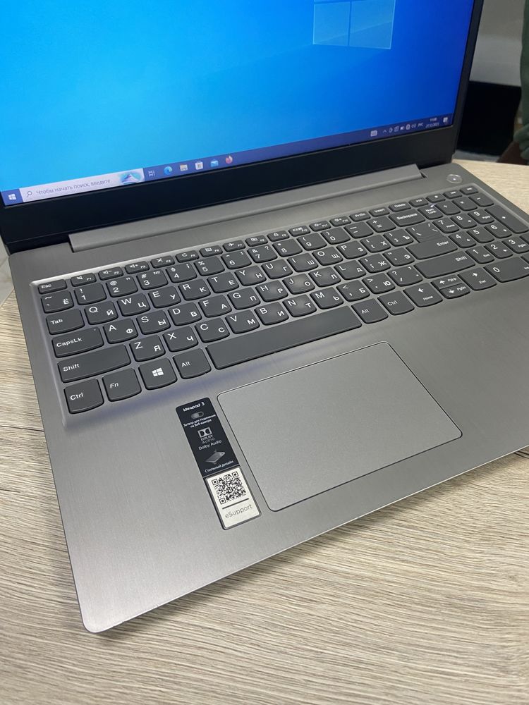 Ноутбук Lenovo IdeaPad 3 | Ryzen 3-4300U | 8GB | 256GB