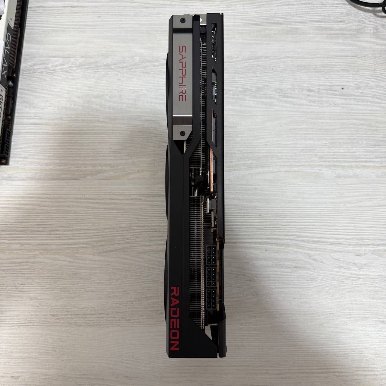 Sapphire RX7900XTX 24GB 384bit kak noviy