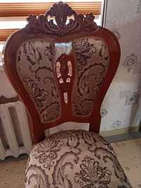 Королевский дизайн стул сотилади 12 талик холати янги ишлатилмаган