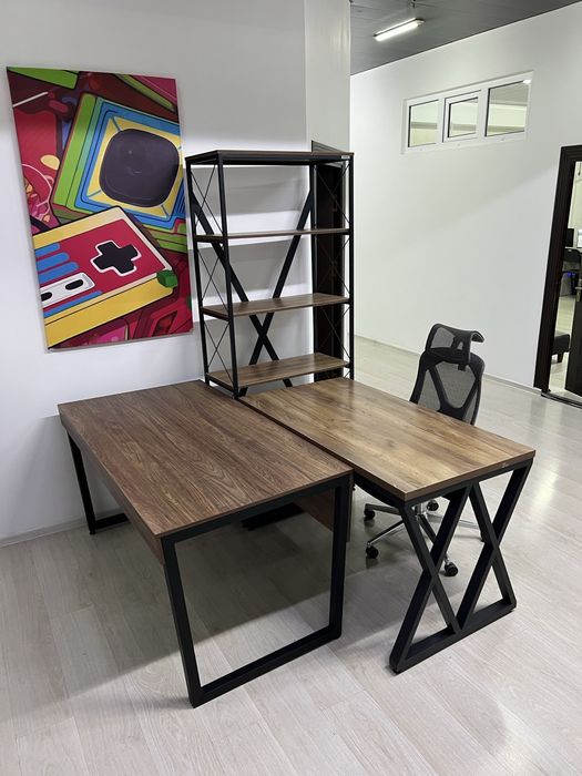 Стол сотилади LOFTBEK