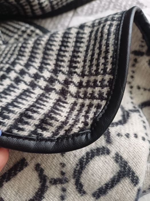 Esarfa groasa si calduroasa