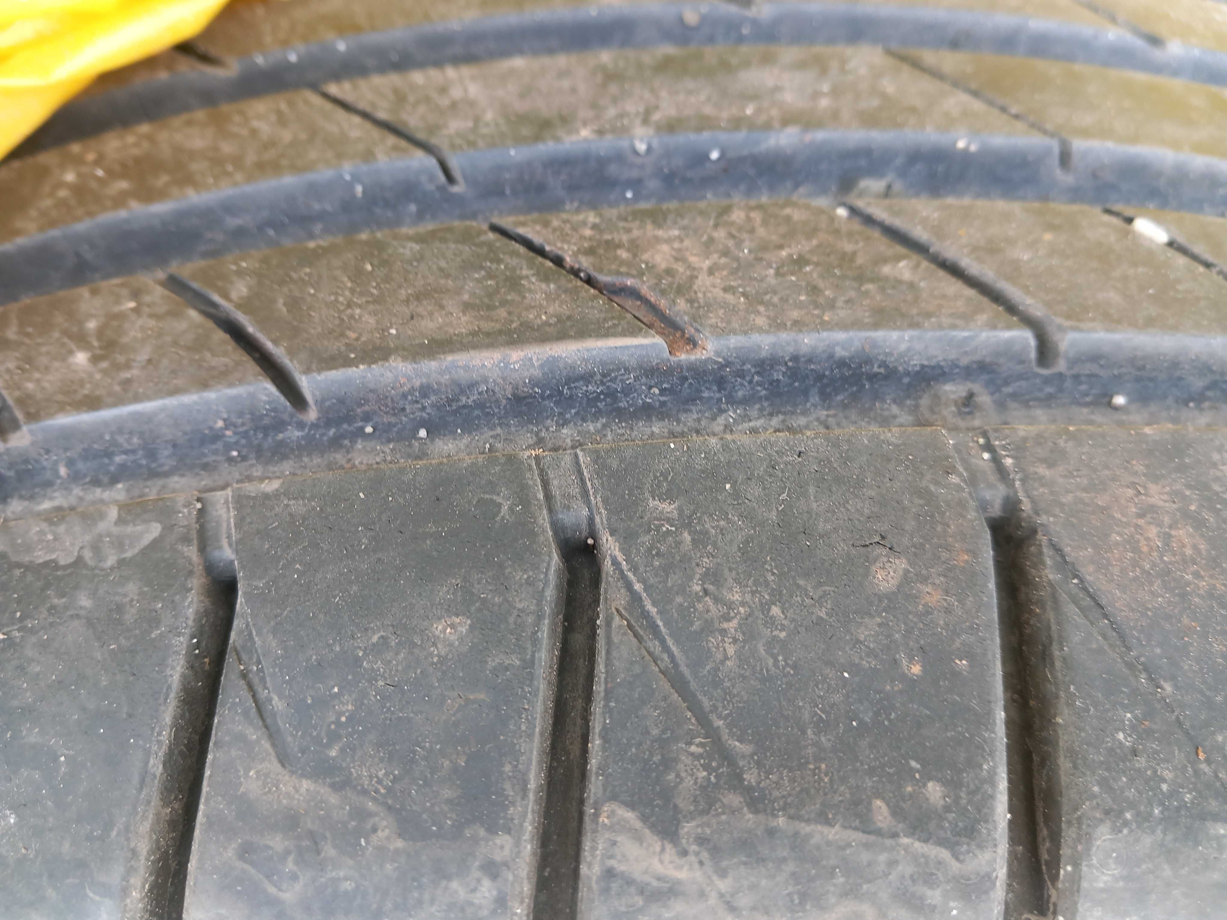 225/55 R19 Kumho ecsta