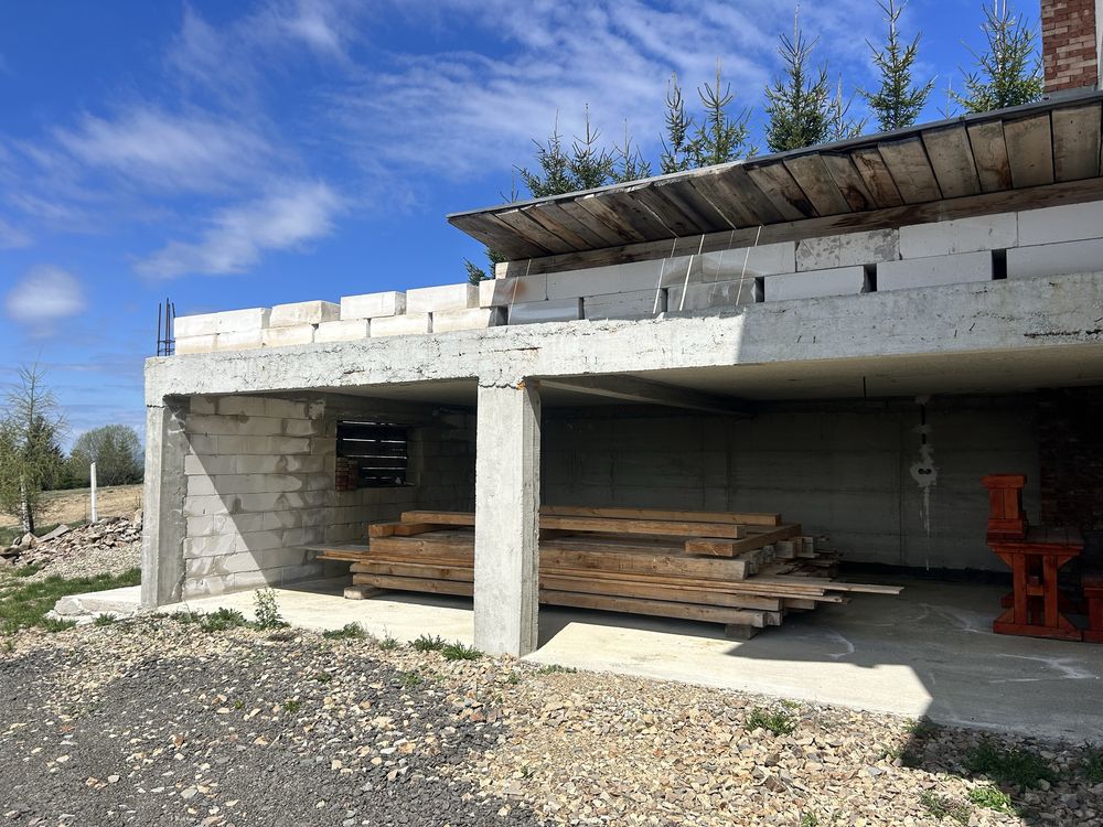 Cabana de vanzare