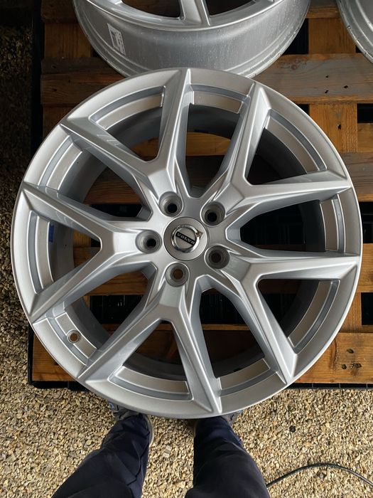 18 цола 5 х 108 мм Волво , Volvo XC 60 , XC 40