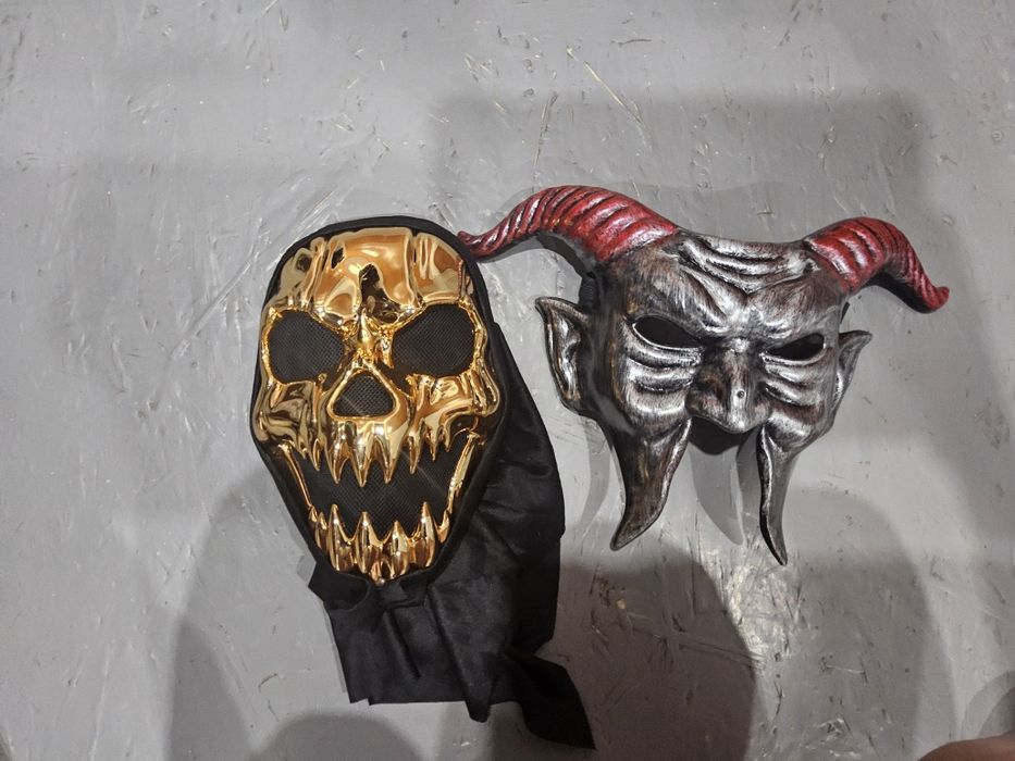 Продаю маски на Хэллоуин