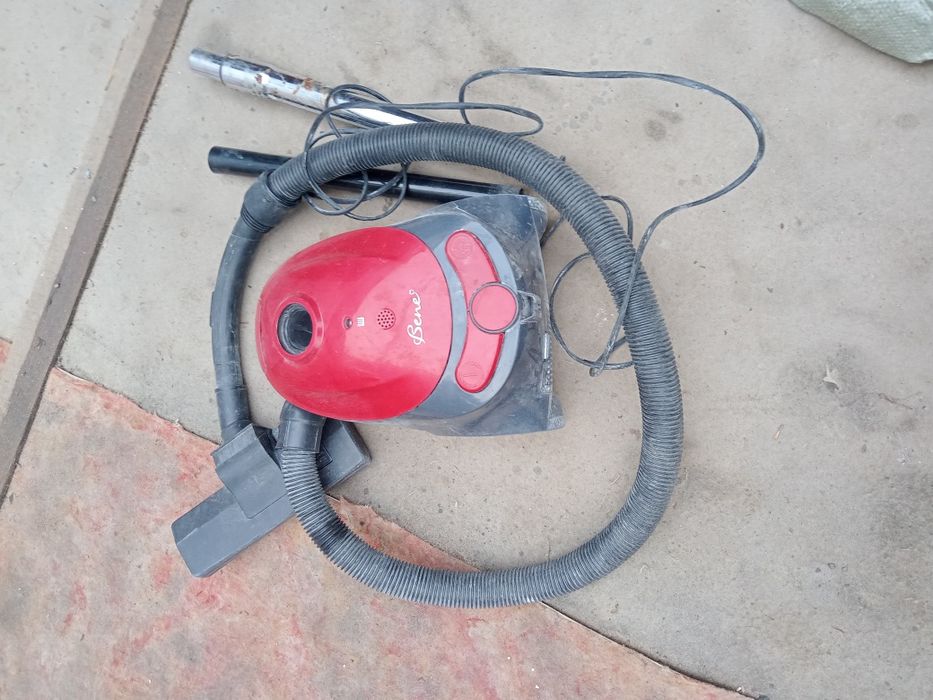 Продам пылесос для дома