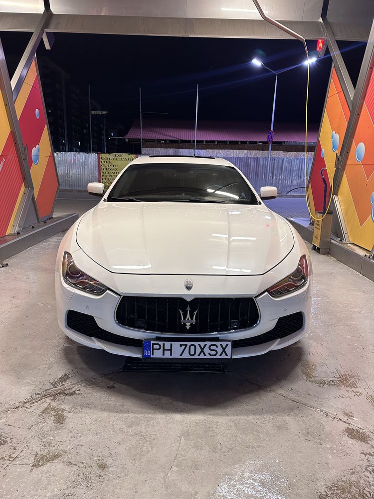 Maserati Ghibli SQ4 3.0 V6 benzina| 2016 | Alb perlat