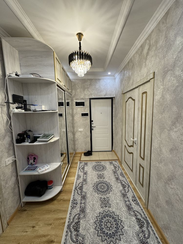 Продается 4 комнатная квартира.Юнусабадский район. 19-кв. Ипотека