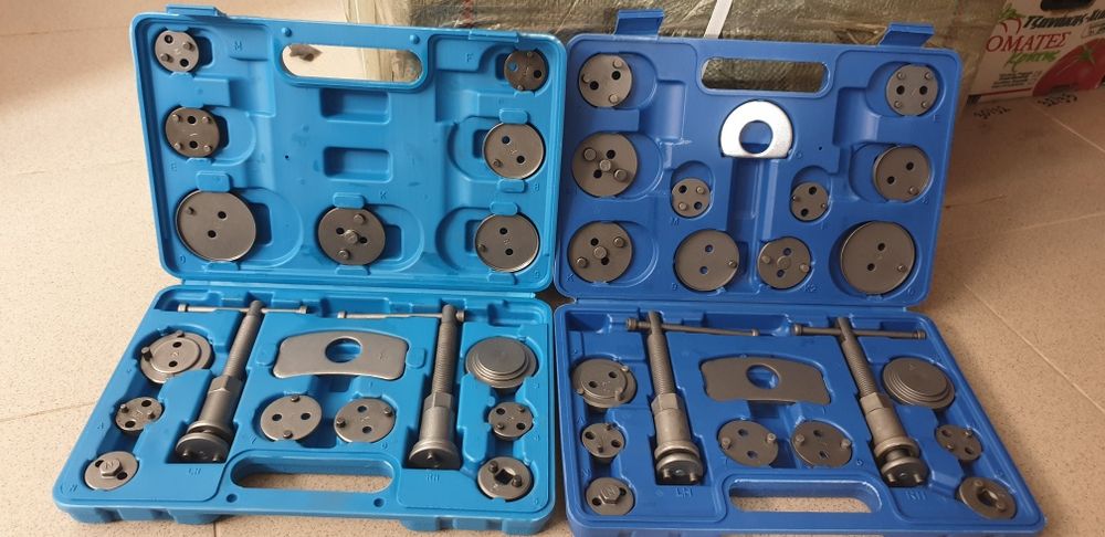 Комплект за сваляне на спирачни апарати цилиндри