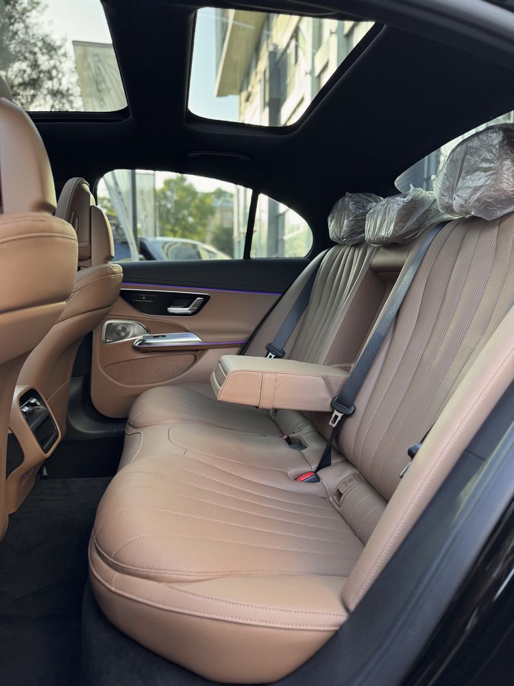 Mercedes Benz W214 E 300 4 Matic