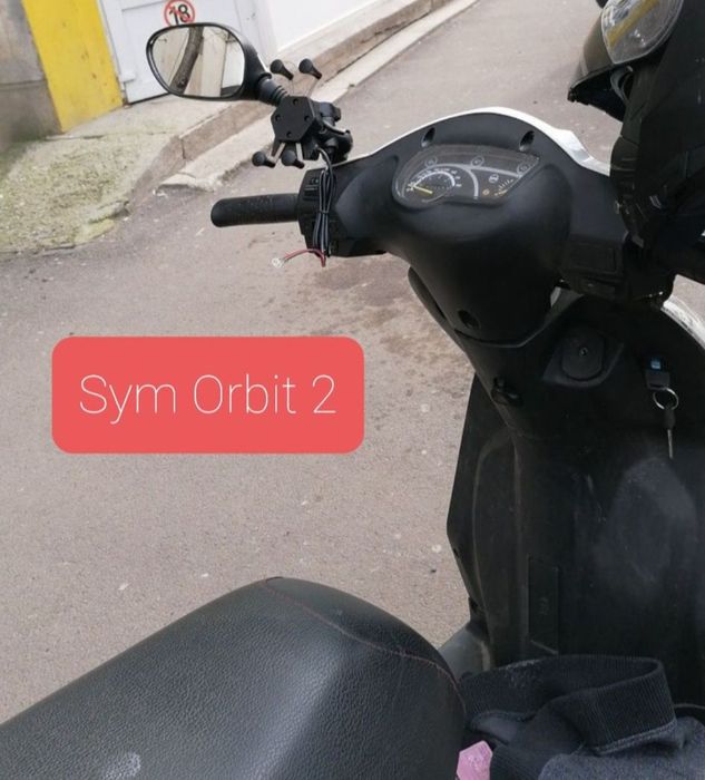 Suport Telefon Moto/Scuter X Grip (+ incarcare USB)