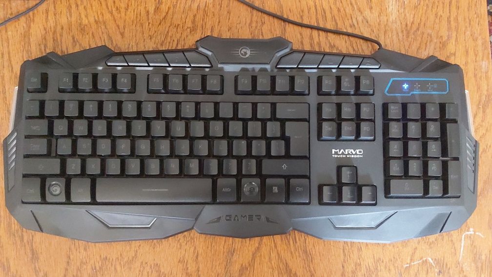 Vand tastatura gaming Marvo Scorpion iluminata