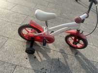 Bicicleta pt copii 3-5 ani