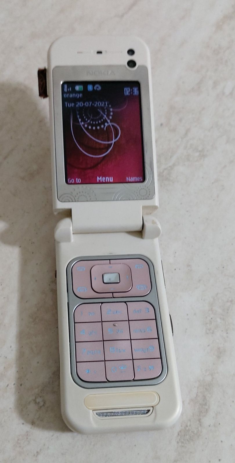 Nokia 7390 Pink L'Amour Collection liber de retea editie limitata