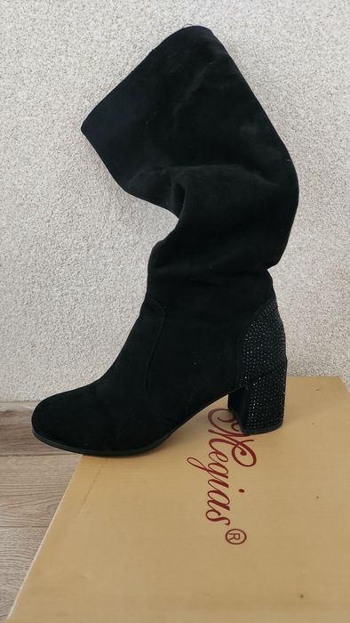 Дамски ботуши-38 номер