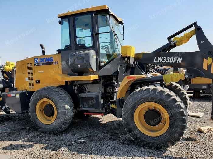 Услуги фронтального погрузчика 2 куба !!! 24/7