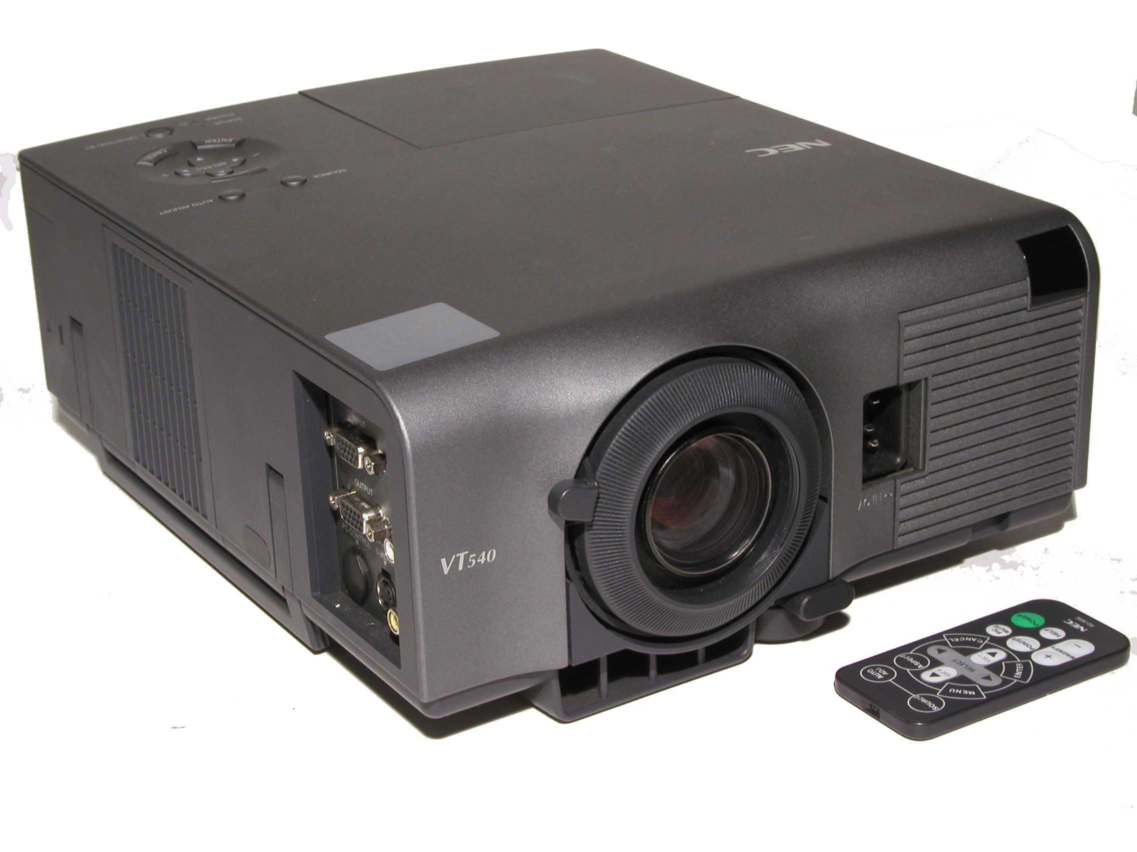 Продавам NEC, VT540, LCD проектор