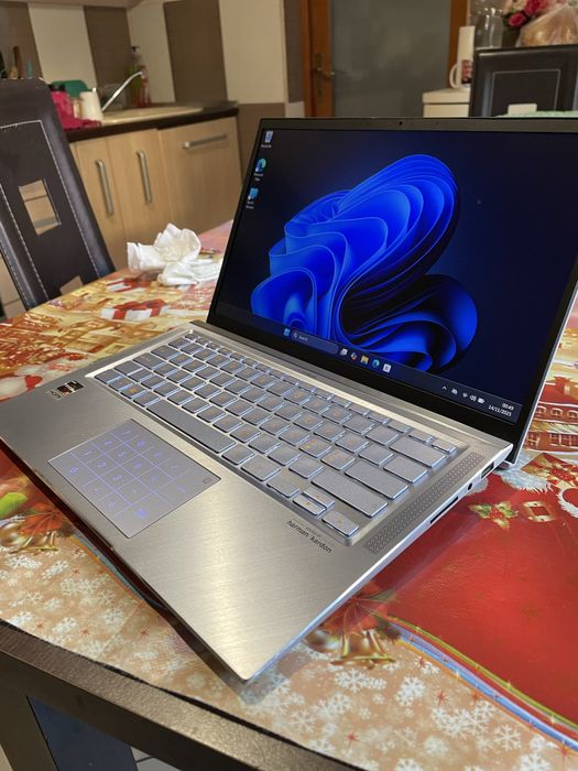 Laptop Premium Asus ZenBook 14