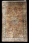 covor persan matase Qom