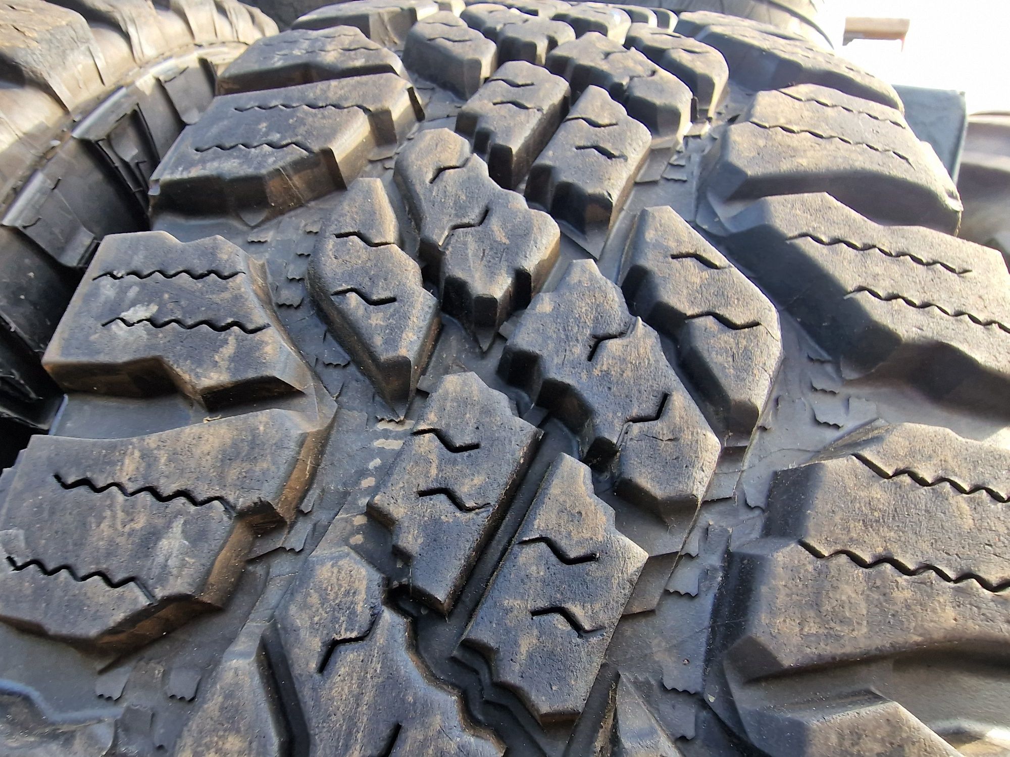 Anvelope 285/75R18 marca Goodyear, DOT 2024